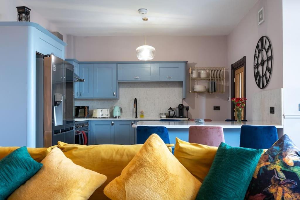 Stylish Beachfront Bolthole With Stunning Sea Views And Luxury Touches Herne Bay Exterior foto