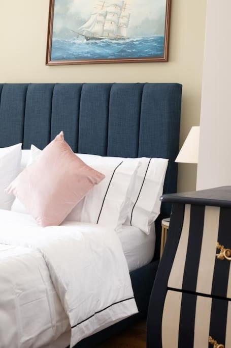 Stylish Beachfront Bolthole With Stunning Sea Views And Luxury Touches Herne Bay Exterior foto